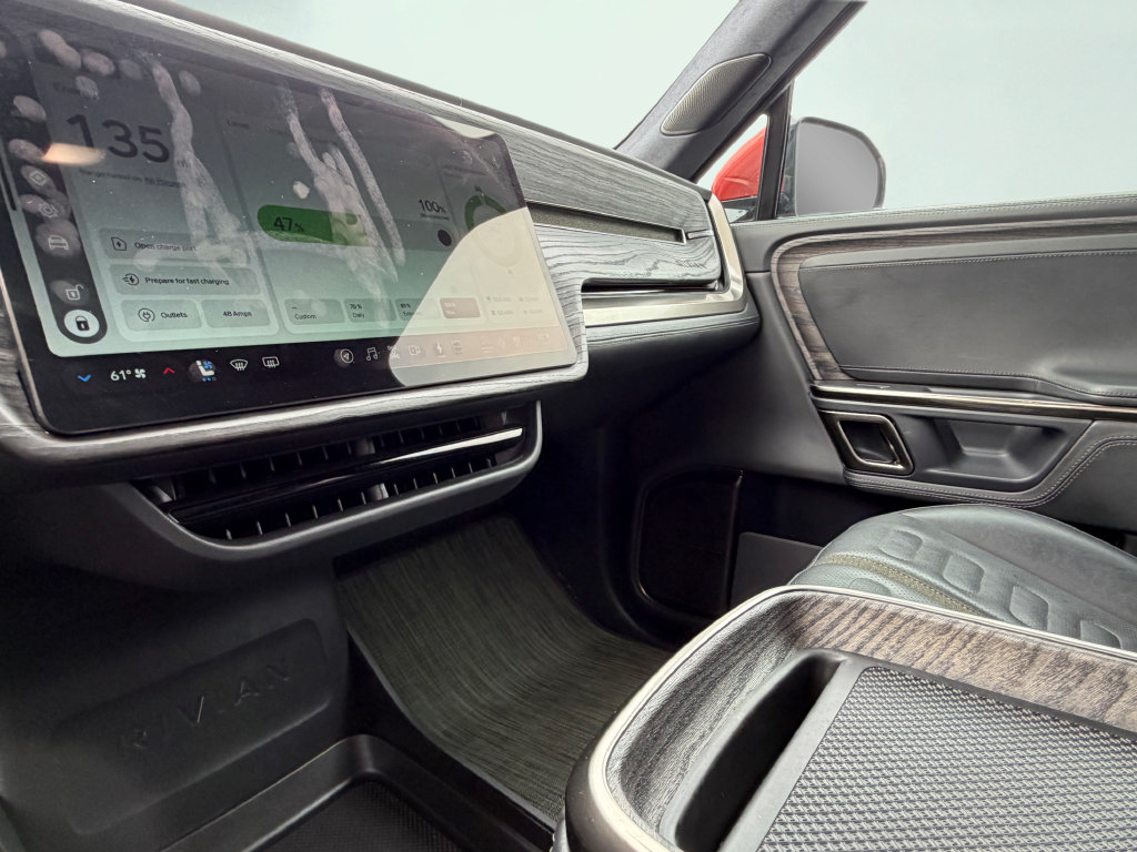 Used 2022 Rivian R1S Launch Edition Quad AWD/4WD image 30