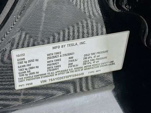 Used 2023 Tesla Model Y Performance image 12