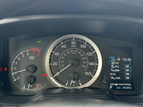 Used 2022 Toyota Corolla LE w/ LE Convenience Package image 22