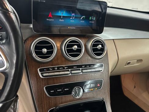 Used 2019 Mercedes-Benz C 300 4MATIC Cabriolet w/ Premium Package image 21