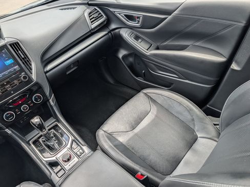 Used 2019 Subaru Forester Limited AWD/4WD image 11