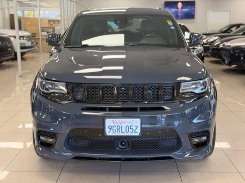 Used 2017 Jeep Grand Cherokee SRT AWD/4WD image 8