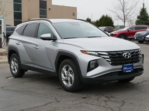 Certified 2024 Hyundai Tucson SEL image 1