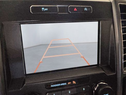 Used 2018 Ford F150 XLT w/ Equipment Group 302A Luxury AWD/4WD image 18