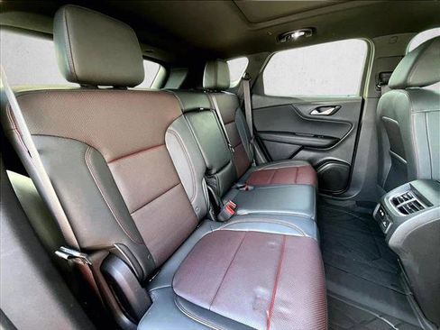 Used 2024 Chevrolet Blazer RS FWD image 29