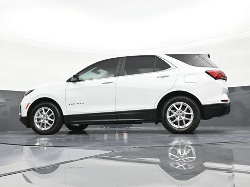 Used 2024 Chevrolet Equinox LT FWD image 21