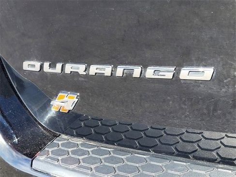 Used 2023 Dodge Durango GT image 13