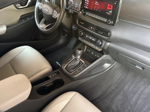 Used 2023 Hyundai Kona Limited AWD/4WD image 20