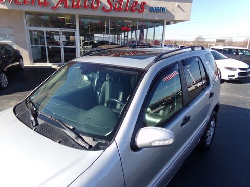 Used 2003 Mercedes-Benz ML 320 ML 320 AWD 4MATIC 4dr SUV image 4