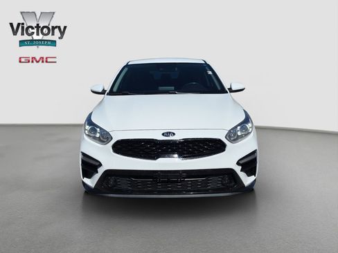 Used 2019 Kia Forte S FWD image 2