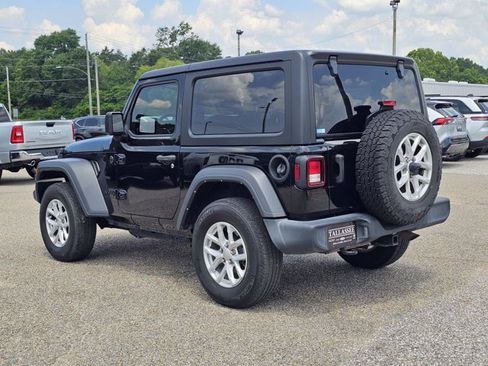 Used 2023 Jeep Wrangler Sport AWD/4WD image 14