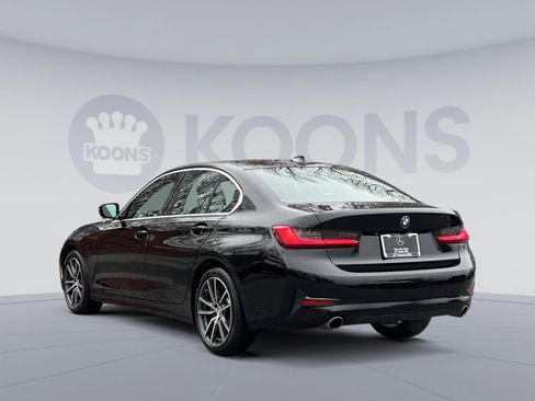 Used 2020 BMW 330i xDrive Sedan w/ Driving Assistance Package image 4