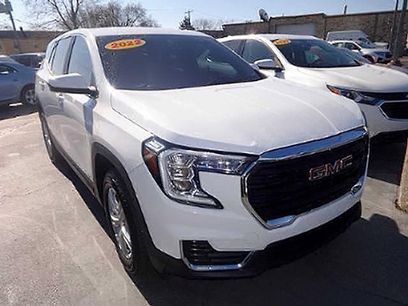 Used 2022 GMC Terrain SLE w/ Fleet Convenience Package