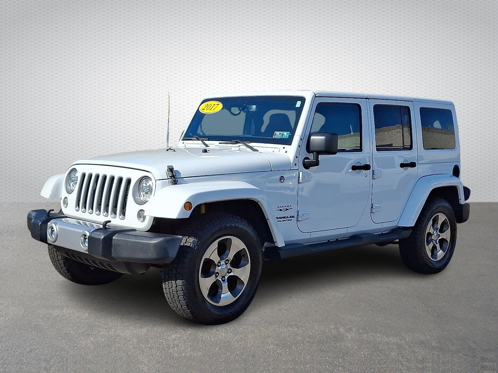 Certified 2017 Jeep Wrangler Unlimited Sahara w/ Connectivity Group AWD/4WD image 3