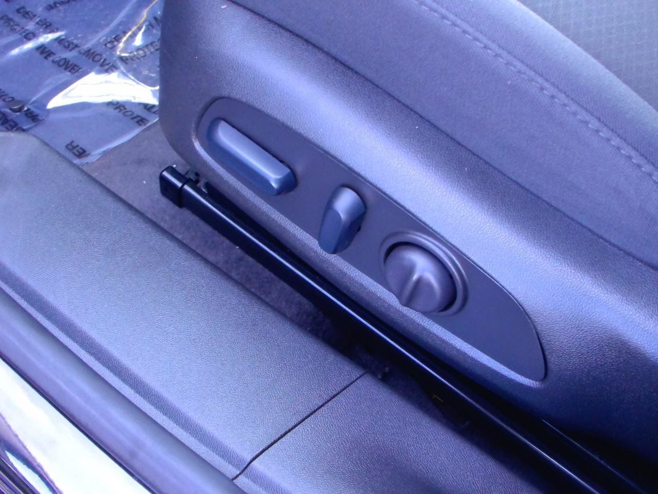 Used 2024 Chevrolet Malibu LT FWD image 13