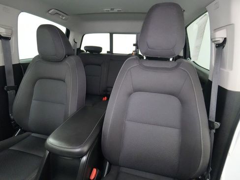 Used 2017 Chevrolet Colorado LT w/ LT Convenience Package AWD/4WD image 14