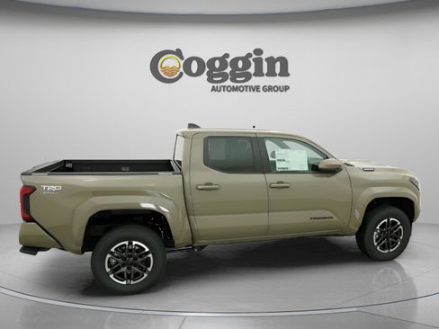 New 2026 Toyota Tacoma TRD Sport AWD/4WD image 21