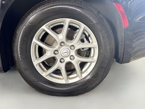 Used 2026 Chrysler Pacifica Select FWD image 37