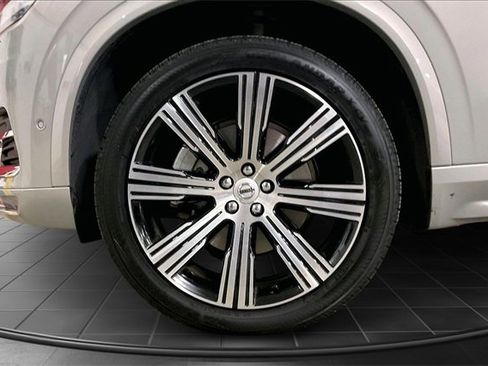 Certified 2023 Volvo XC90 B6 Ultimate image 10