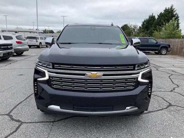 Used 2021 Chevrolet Suburban Premier w/ Premium Package AWD/4WD image 2