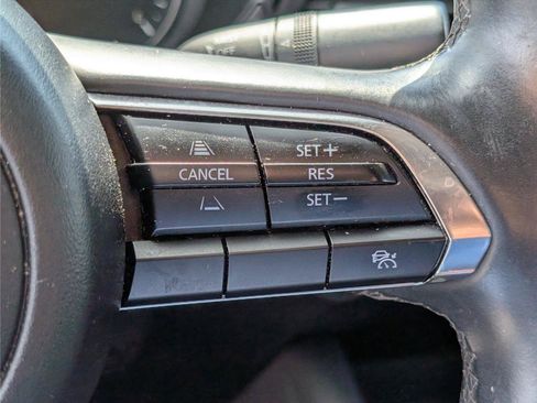 Used 2024 MAZDA MAZDA3 s FWD image 21