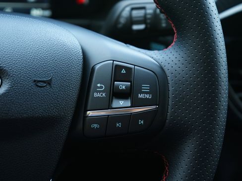 Used 2025 Ford Escape ST-Line image 21