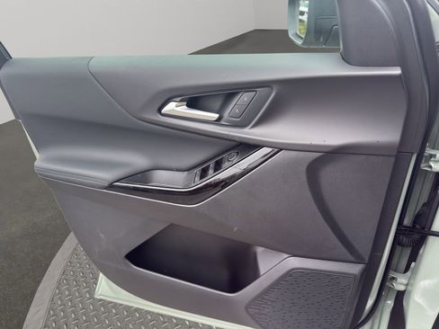 New 2026 Chevrolet Equinox LT image 14