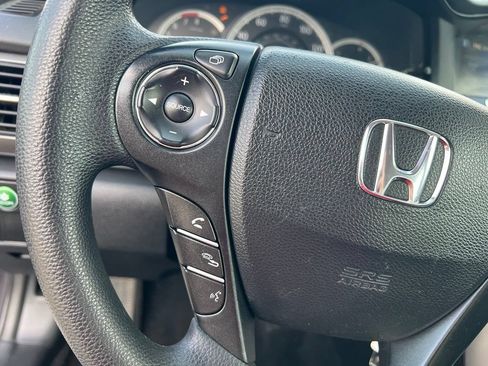 Used 2015 Honda Accord LX image 36