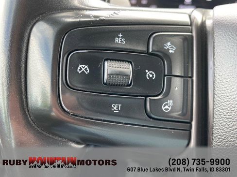 Used 2022 GMC Sierra 1500 AT4 w/ AT4 Premium Package AWD/4WD image 17