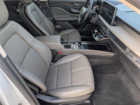 Used 2024 Lincoln Corsair Grand Touring w/ Equipment Group 301A image 31