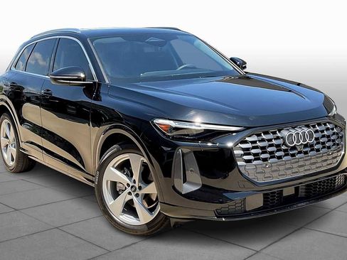 New 2025 Audi Q5 Prestige image 2