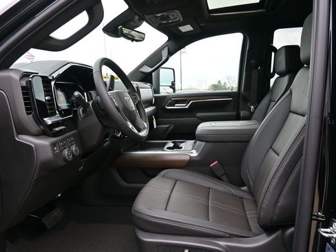 New 2026 Chevrolet Silverado 3500 High Country w/ High Country Premium Package image 15