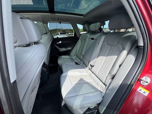 Used 2018 Audi Q5 Prestige AWD/4WD image 25
