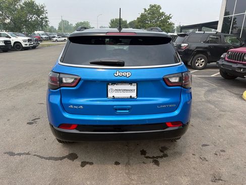 Used 2025 Jeep Compass Limited w/ Elite Group AWD/4WD image 4