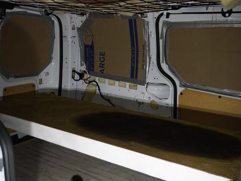Used 2022 Ford Transit Connect XL FWD image 16