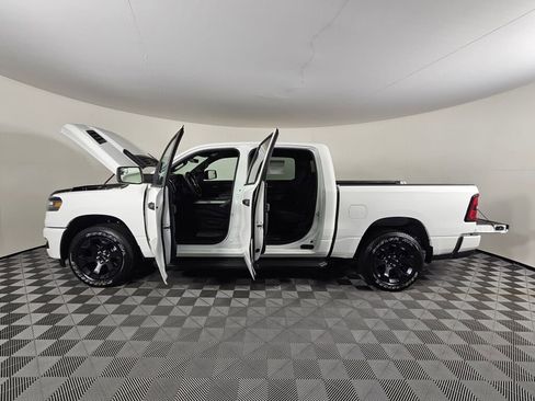 New 2026 RAM 1500 Express image 17