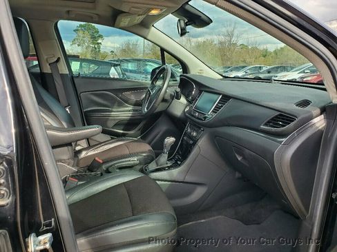 Used 2020 Buick Encore Preferred image 21