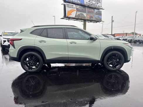 New 2026 Chevrolet Trax ACTIV FWD image 8