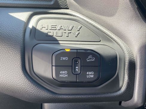 Used 2025 RAM 2500 Big Horn image 18