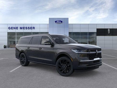 New 2026 Lincoln Navigator L Reserve w/ Jet Appearance Package AWD/4WD image 29