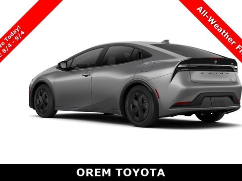 New 2026 Toyota Prius Plug-In Hybrid FWD image 6