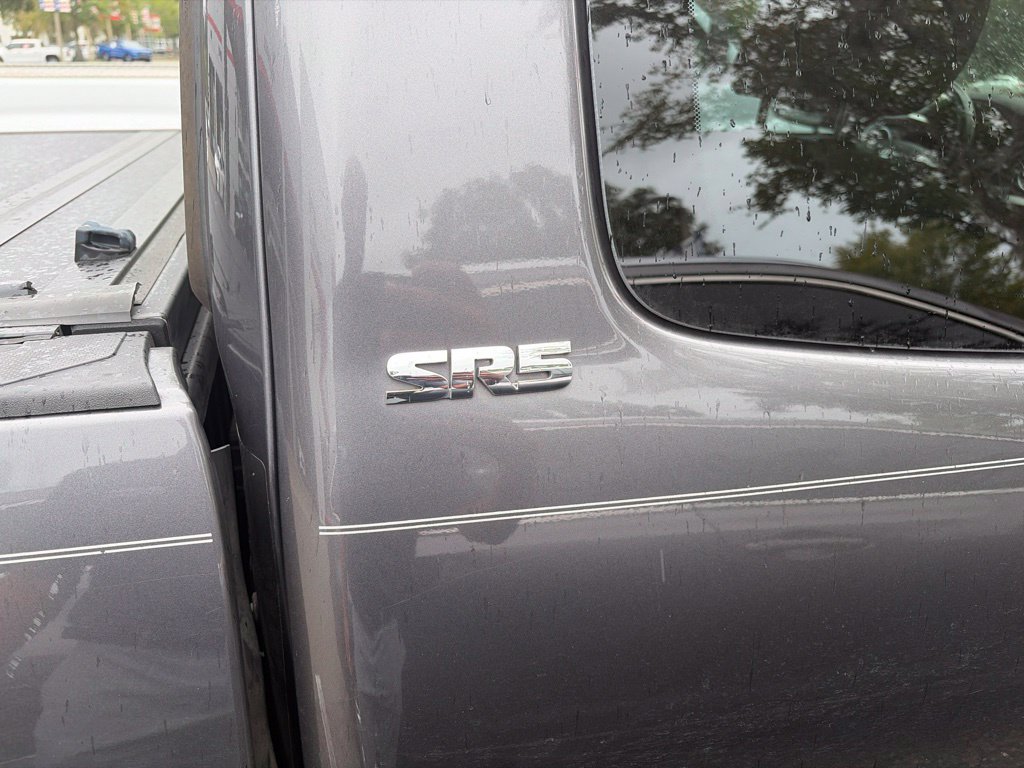 Used 2018 Toyota Tacoma SR5 RWD image 6