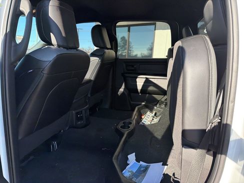 Used 2023 RAM 2500 Tradesman w/ Chrome Appearance Group image 5
