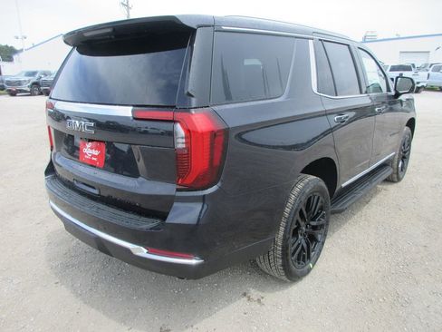 New 2026 GMC Yukon Elevation w/ Elevation Premium Package AWD/4WD image 4