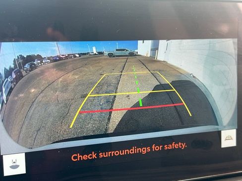 Used 2024 Toyota RAV4 LE image 8