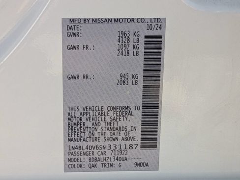 Used 2025 Nissan Altima 2.5 SV FWD image 25
