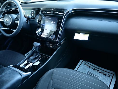 Used 2022 Hyundai Santa Cruz SEL w/ Activity Package image 17