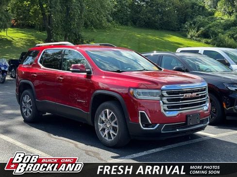 Used 2021 GMC Acadia SLT FWD image 1