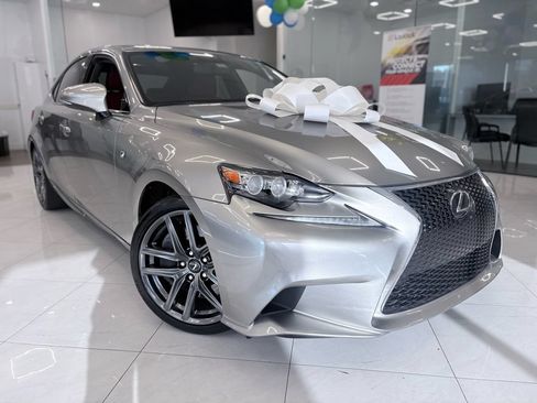 Used 2016 Lexus IS 200t w/ F Sport Package RWD image 3