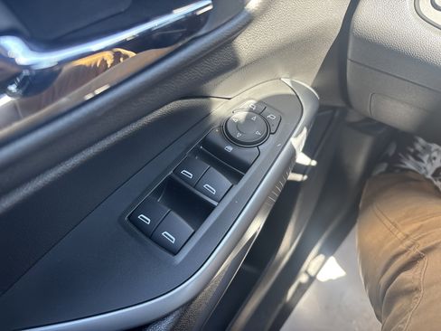 New 2026 Chevrolet Trax RS w/ Driver Confidence Package image 16